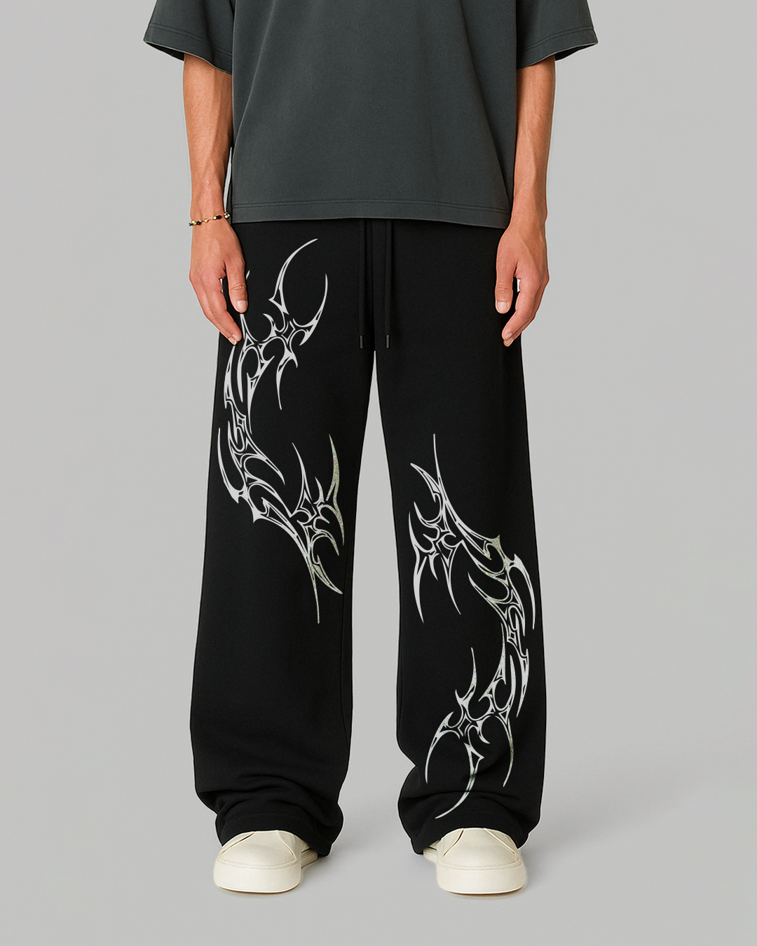 RAUDRA BLACK STRAIGHT FIT BAGGY PANTS