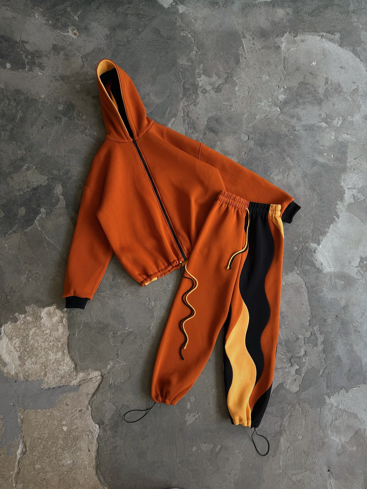 The Tiger Set